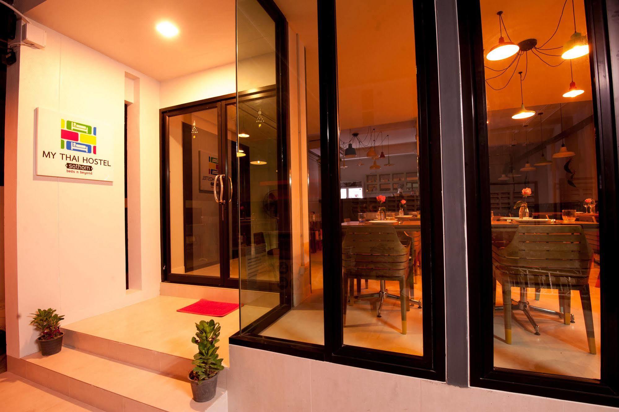My Thai Hostel Бангкок Экстерьер фото